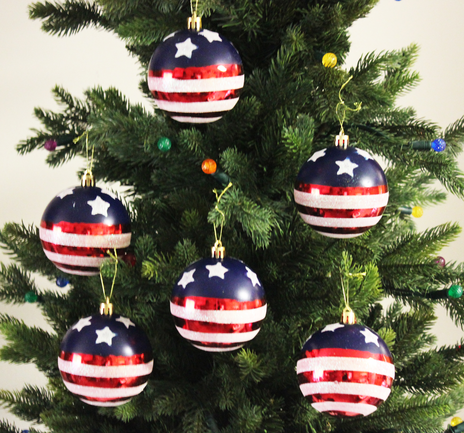Wholesale Christmas Ball Ornament Save on wholesale Christmas tree ornaments for yourself or your store. HUGE selection of gold ornaments, silver Christmas ornaments, red ornaments, novelty and other Christmas Ornaments that are popular. Buy bulk assorted ornaments in Christmas ornament themes like angel ornaments, cheap star Christmas ornaments or bulk snow themed ornaments.